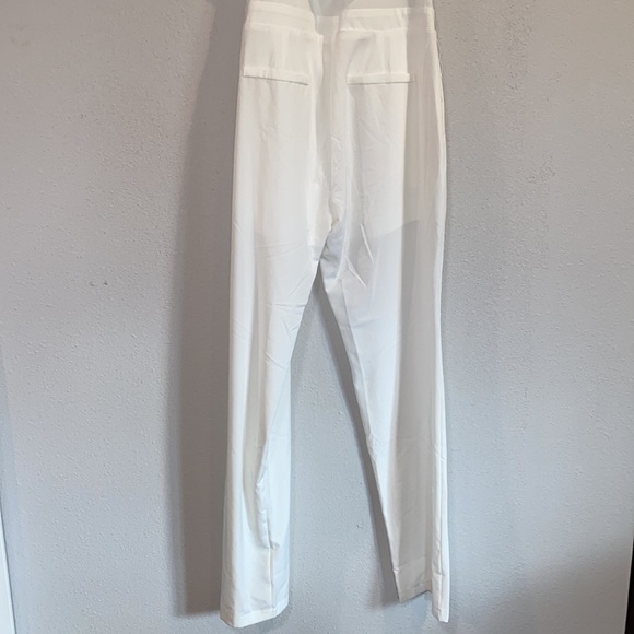 White off shoulders jumpsuit. - Picture 8 of 8